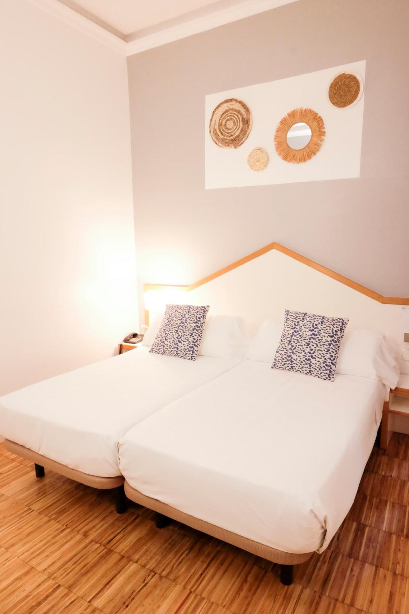 Hotel Subur Sitges Quarto foto